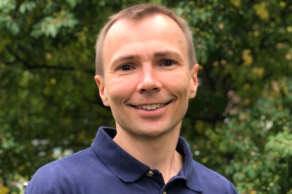 Photo portrait of Steffen Lindert