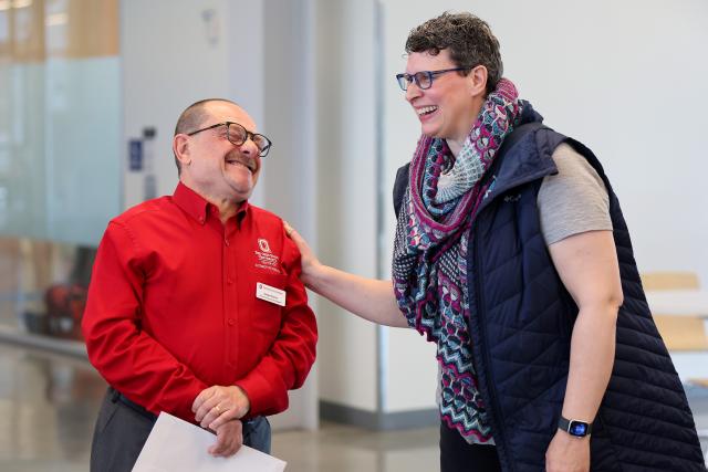 Giorgio Rizzoni being congratulated by Helen Malone
