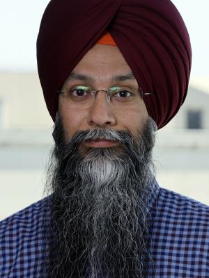 Guramrit Singh headshot